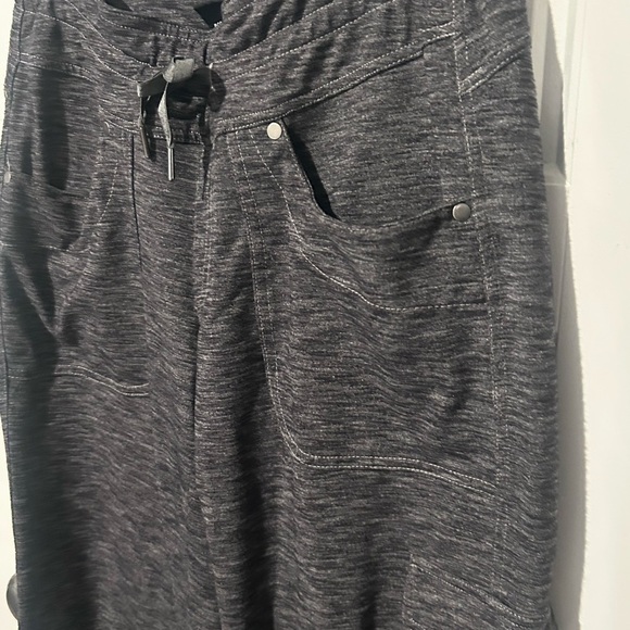 Kuhl Mova Cargo Wide Leg Size 4 - Picture 3 of 7